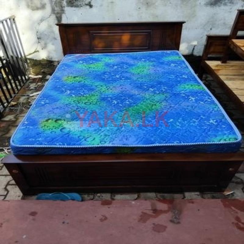Teak bed 6ft *4ft