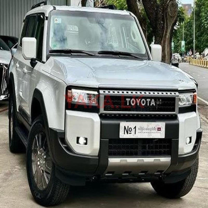 80% Easy Loan 10.5%( 7 Years ) Toyota Land Cruiser Prado 250 2024