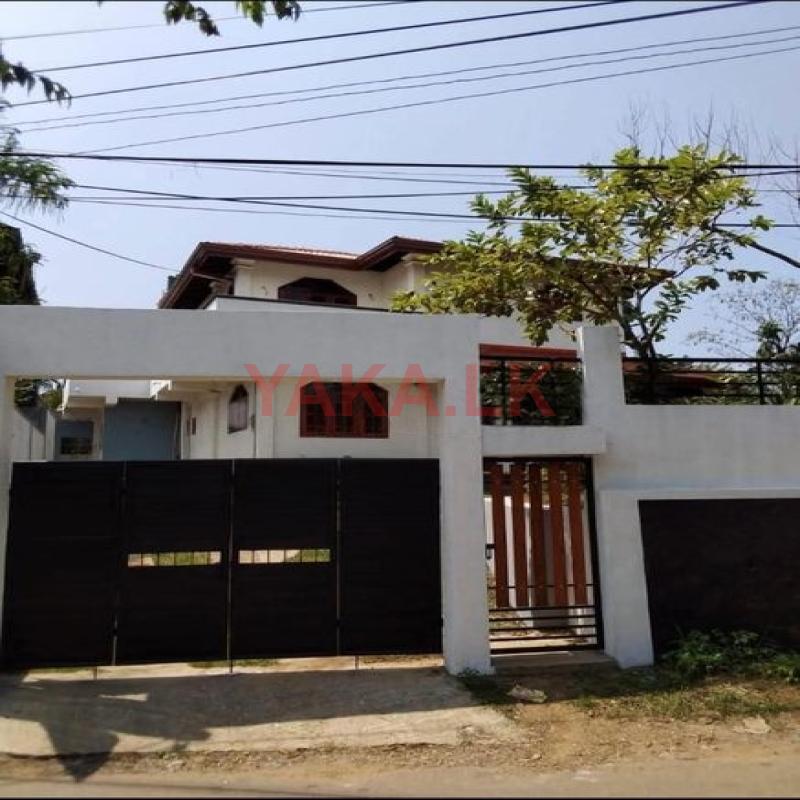 House for sale in Kalutara-Nagashandiya