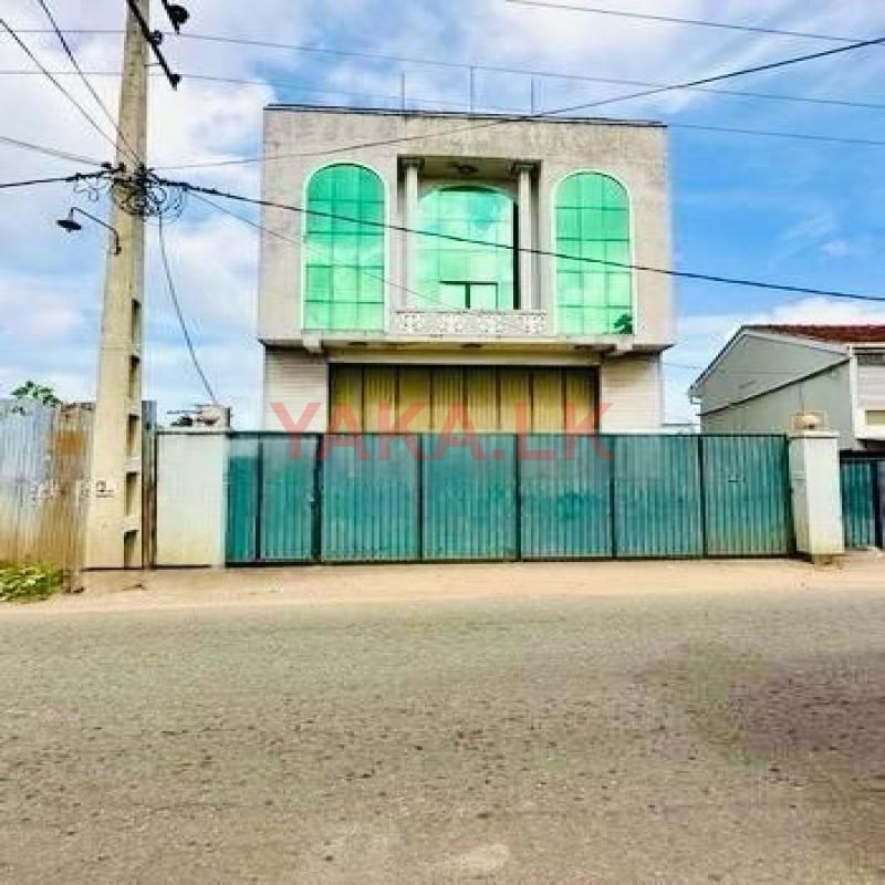 (P405) Warehouse (Stores) Building for Sale in Rattanapitiya