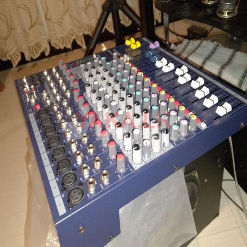 Sound Craft EFX 8 Analog Mixer