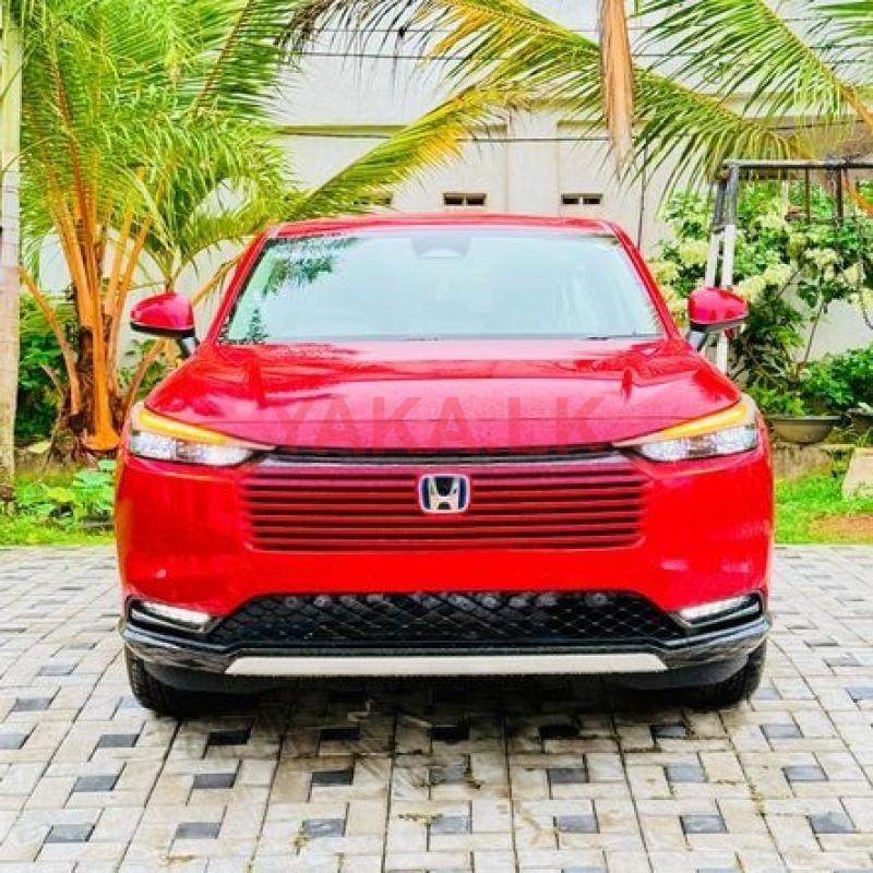 Honda Vezel Z GRADE BRAND NEW 2025
