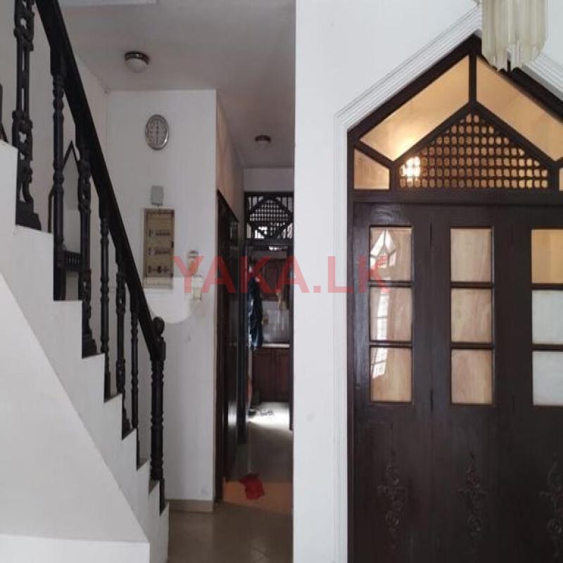 Three Story House for rent in Colombo 06