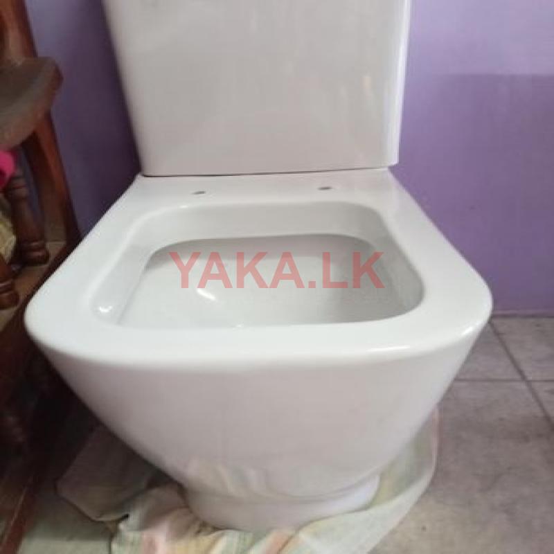 Commode Set