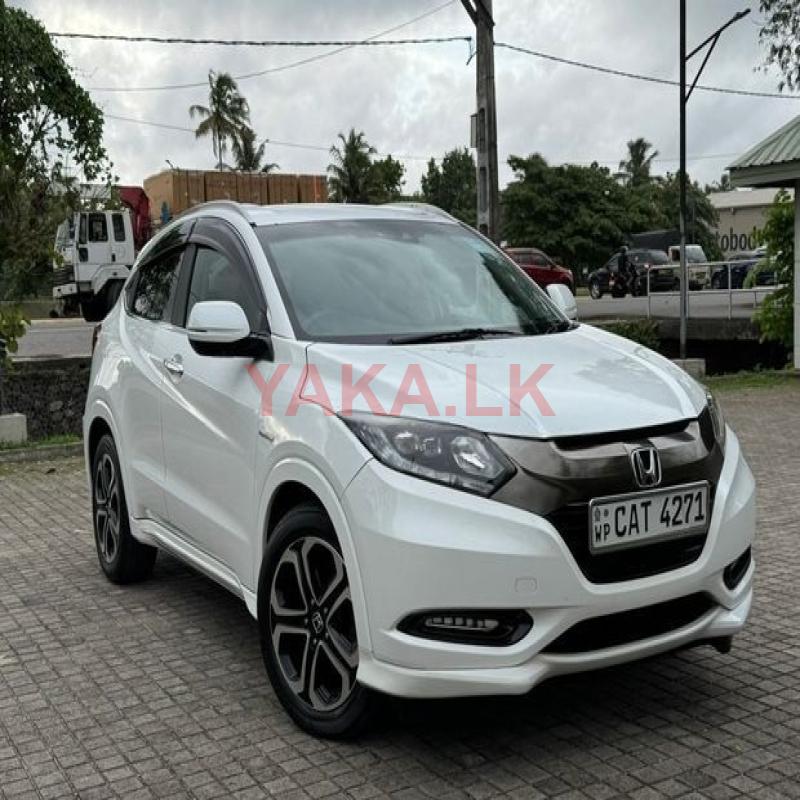 Honda Vezel 2016