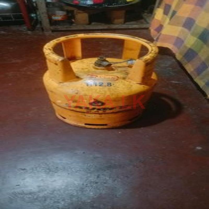 Laughs Gas Cylinder 12.5 kg