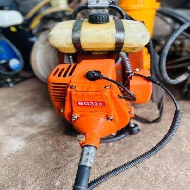 Hunter Grass Cutter