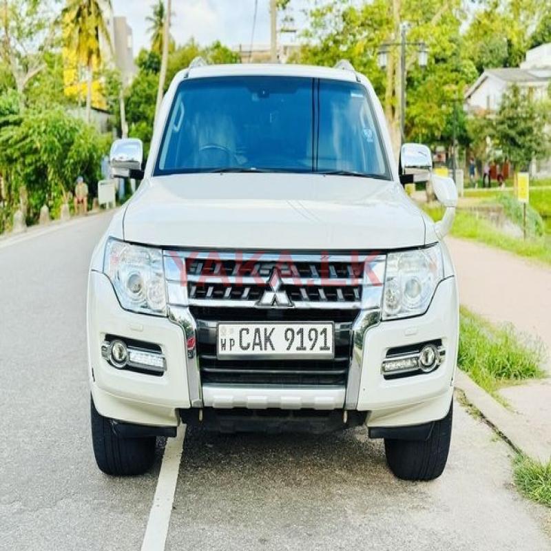 Mitsubishi Pajero Diesel 2015
