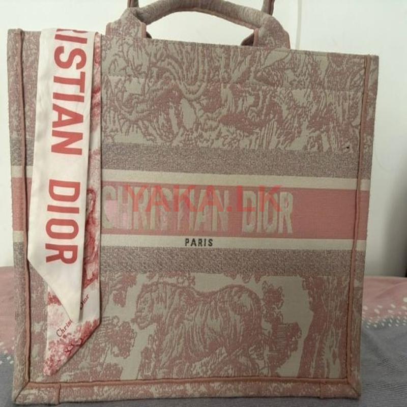 Handbag