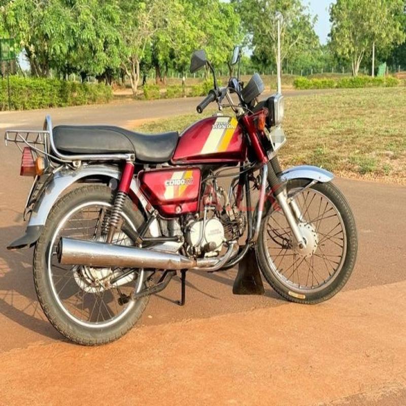 Honda CD 110 2004