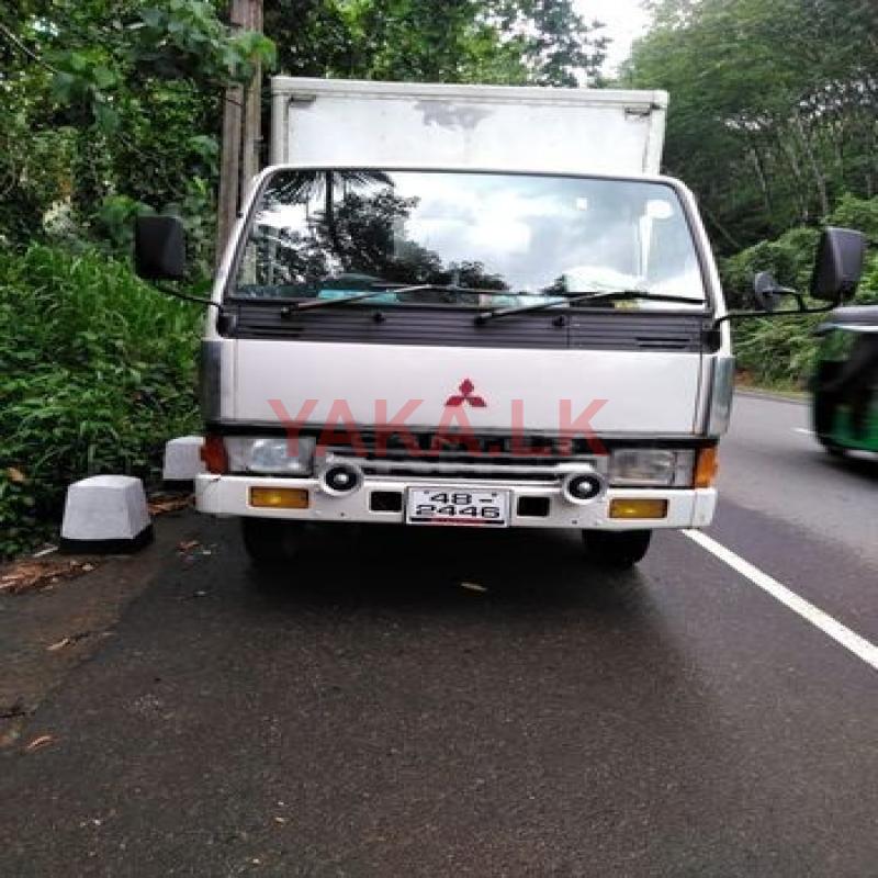 Mitsubishi Canter 1993
