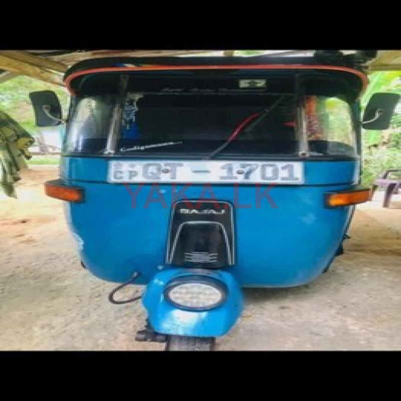 Bajaj RE 2009