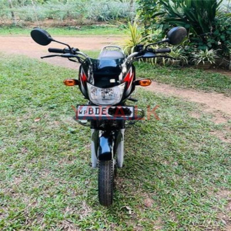 Bajaj CT100 2015
