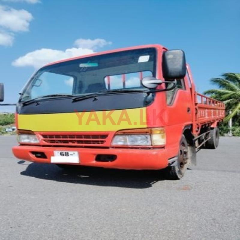 Isuzu NPR 66L Lorry 1995
