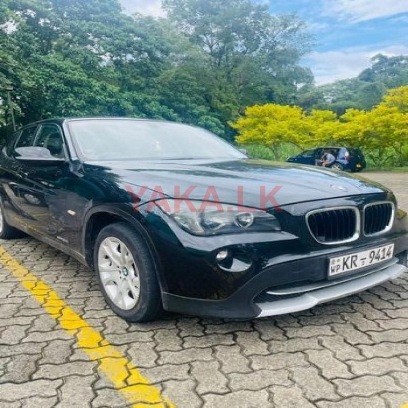 BMW X1 2011