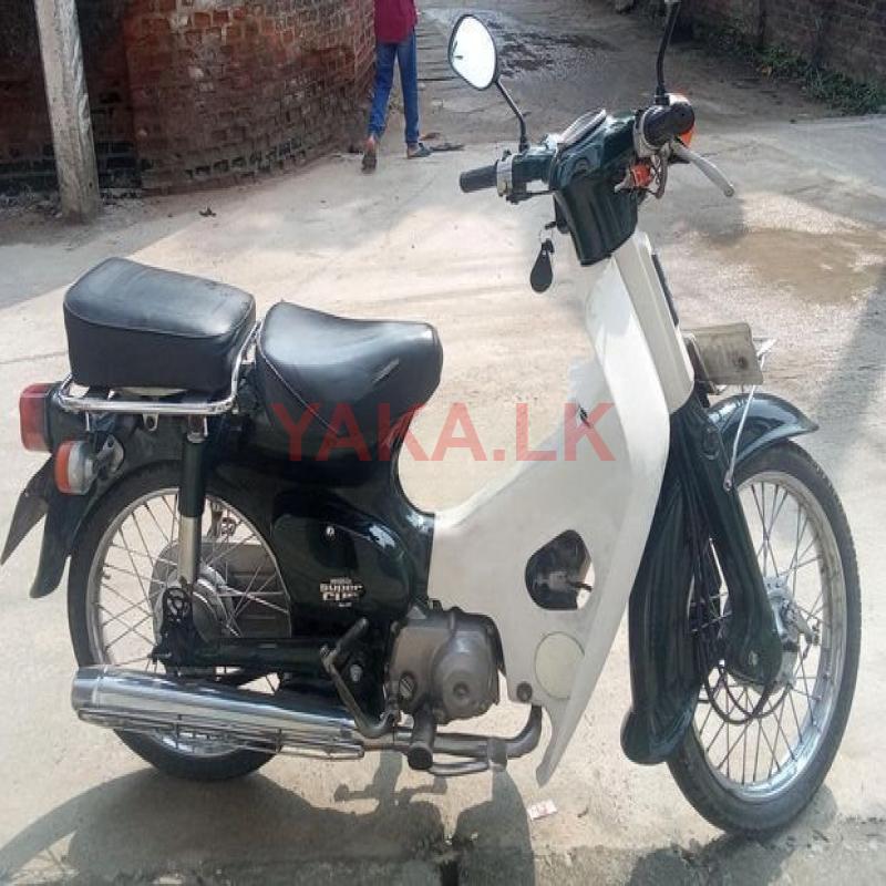 Honda Super Cub 2000