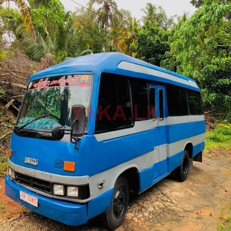 Isuzu Journey M 1984