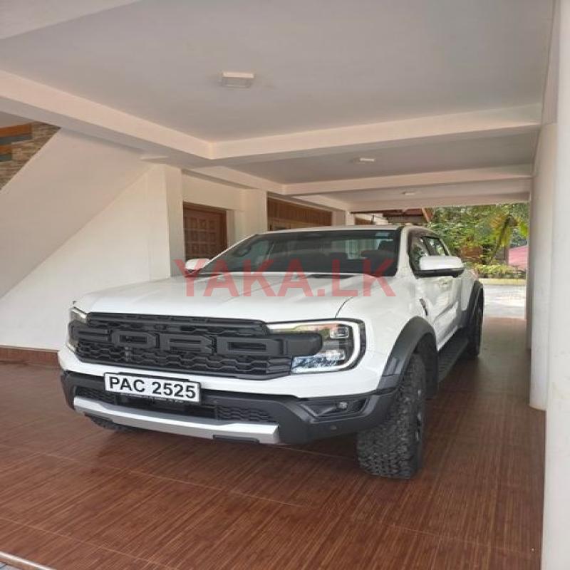 Ford Raptor Ranger Petrol 2025