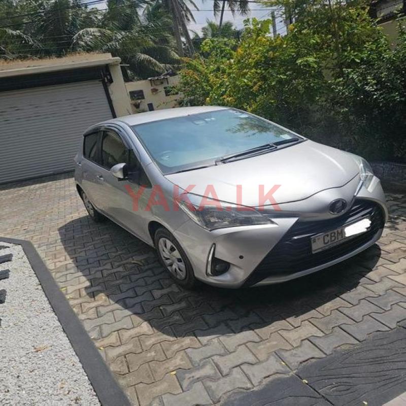 Toyota Vitz 2017