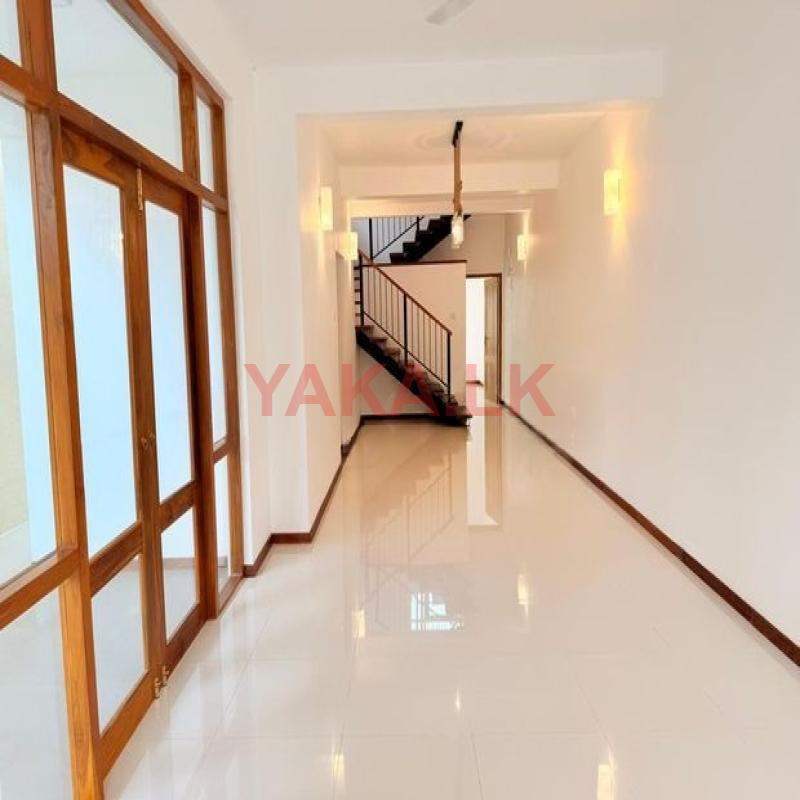 Pelawatte Brand House For Sale in Prime location Battaramulla