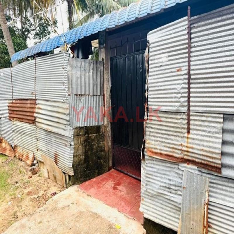 House for Sale in Arrayampathi