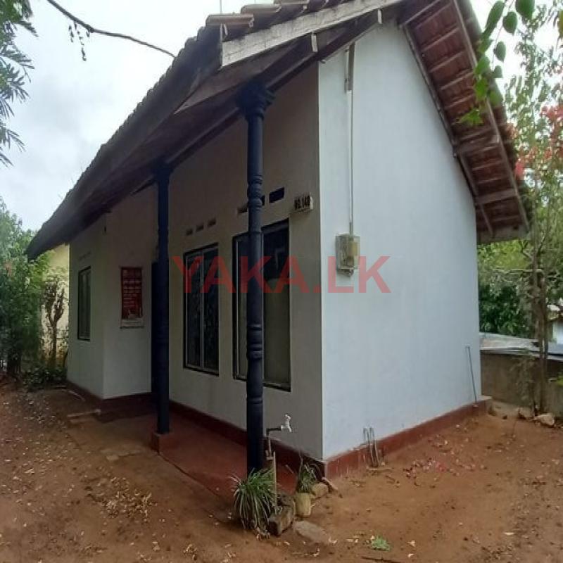 නිවසක් විකිණීමට හම්බන්තොට