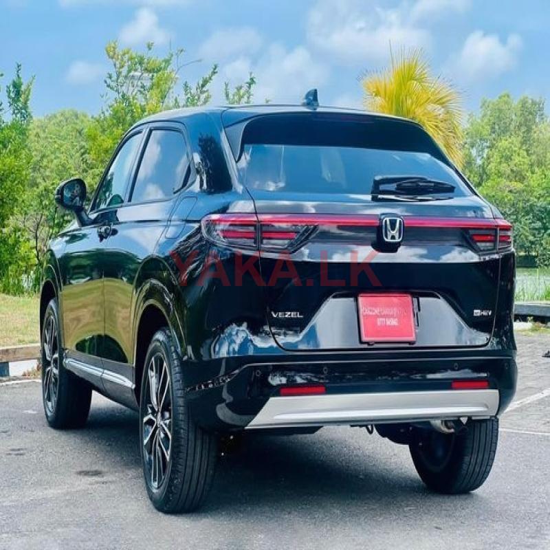 Honda Vezel Z Premium 10 Speaker 2025