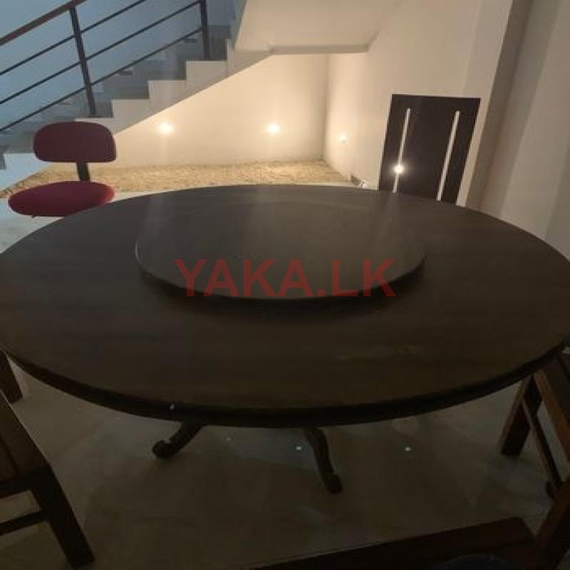 Rotating Dining Table