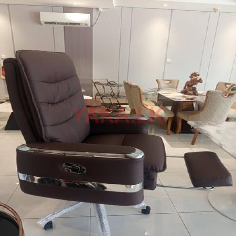 Management Boss Chair F209