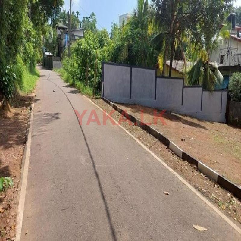 valuable land for sale hokandara,ramanayaka rd H37
