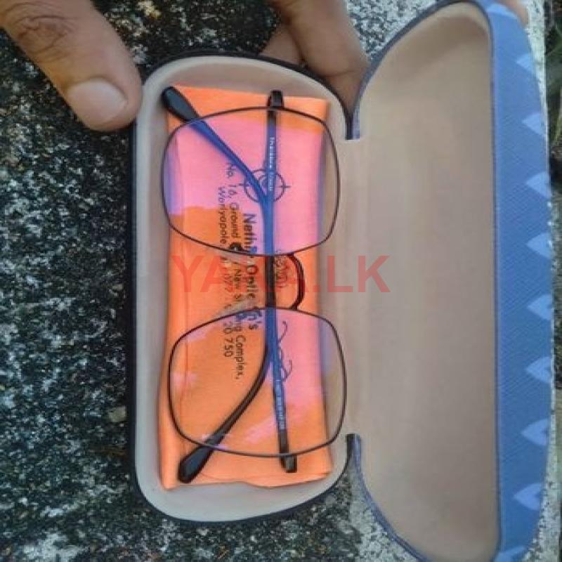 Titanium Computer Glass