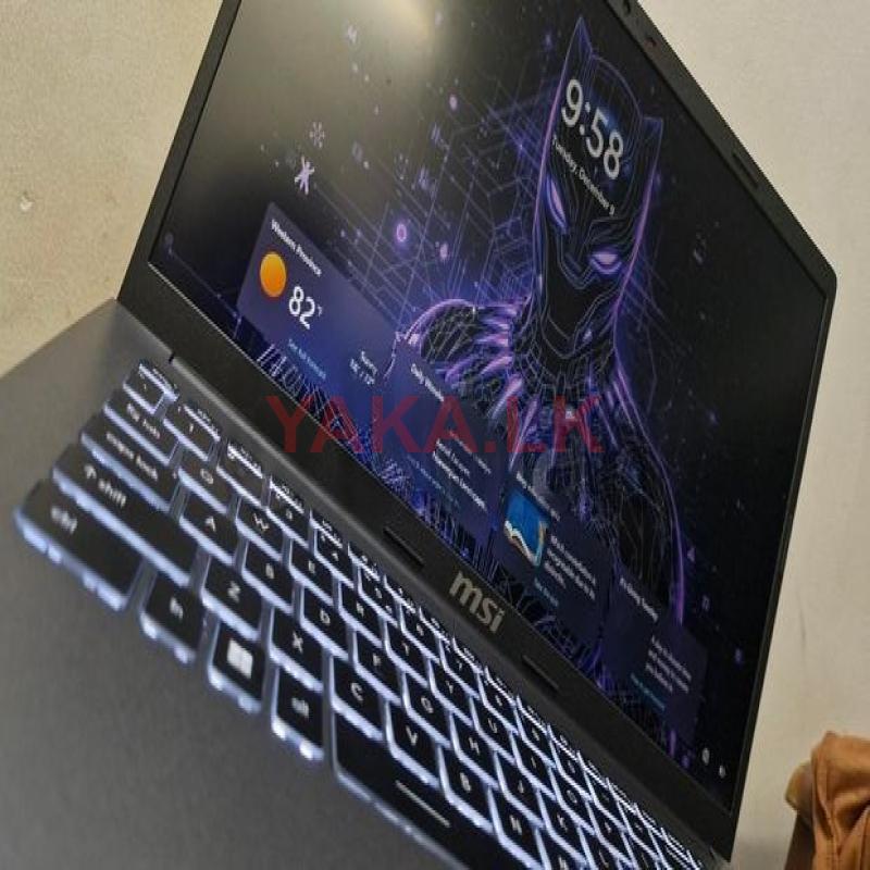 MSI Modern 15 F1MG i7 14th (1TB) Laptop