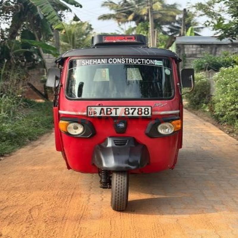 Piaggio Ape Auto DX 2018