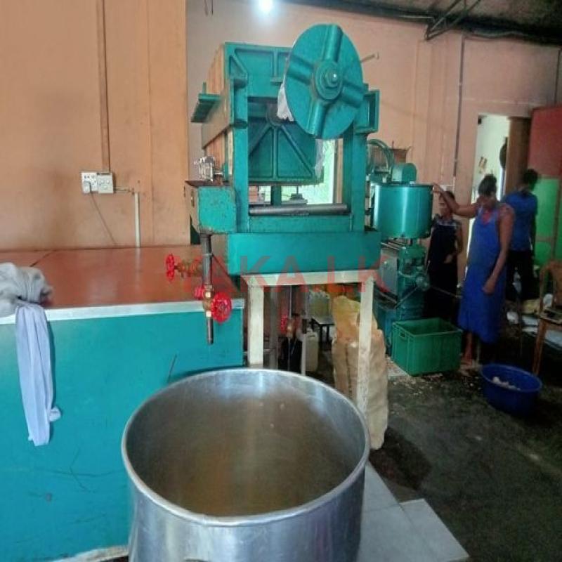 Oil Mills Machine