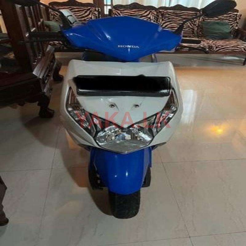 Honda Dio 2017