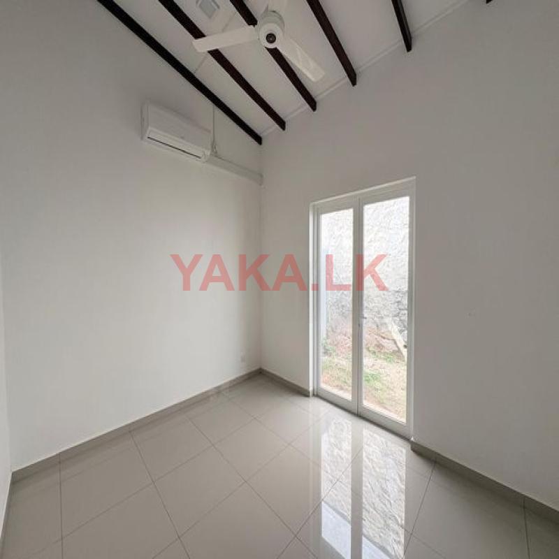 Canterbury Golf 2 Storey Brand New House For Rent in Piliyandala - EH375Eskalax Private Limited