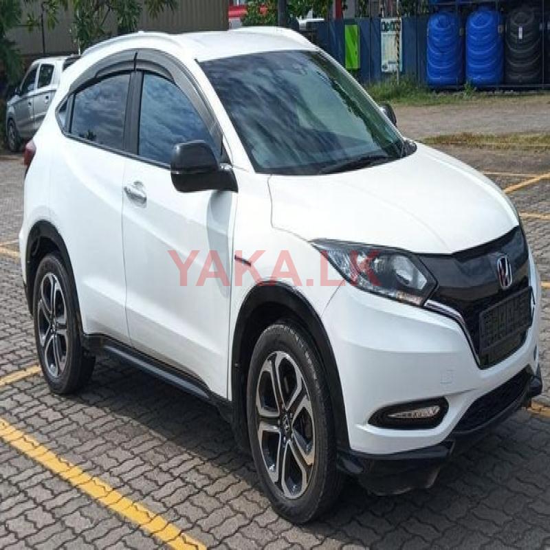 Honda Vezel for Rent