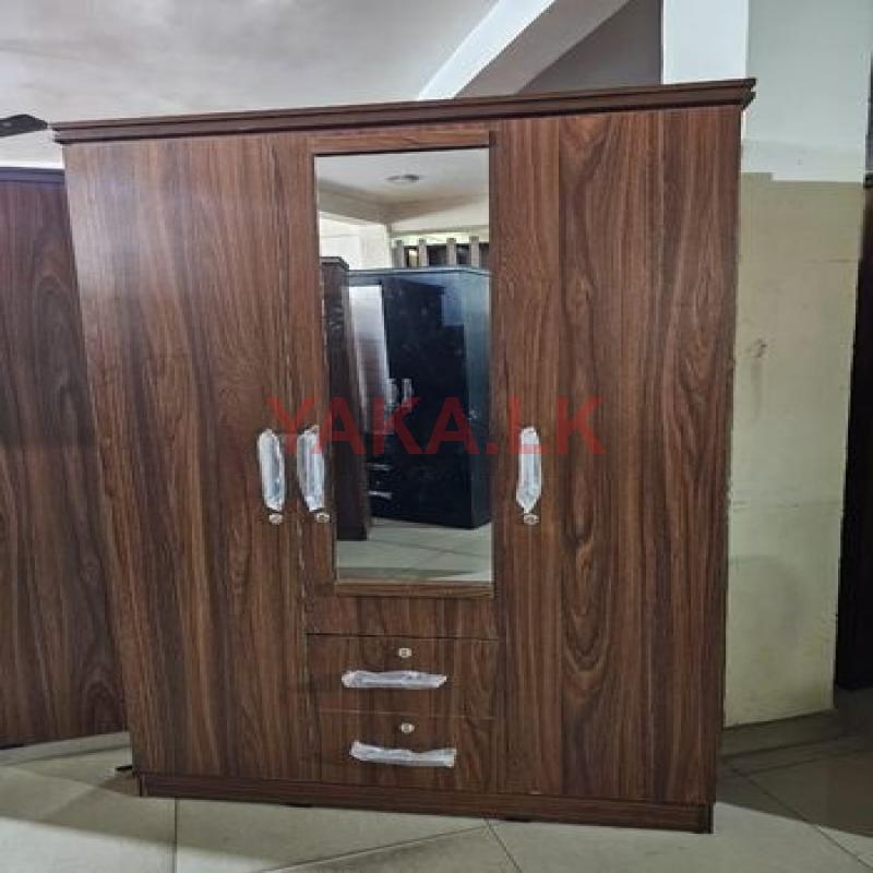 New 3 Door Melamine Wardrobe 6*4 Ft Cupboard
