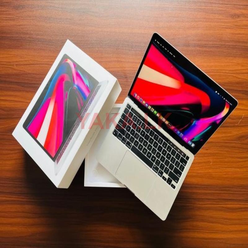 Apple MacBook Pro M2 8GB/256GB