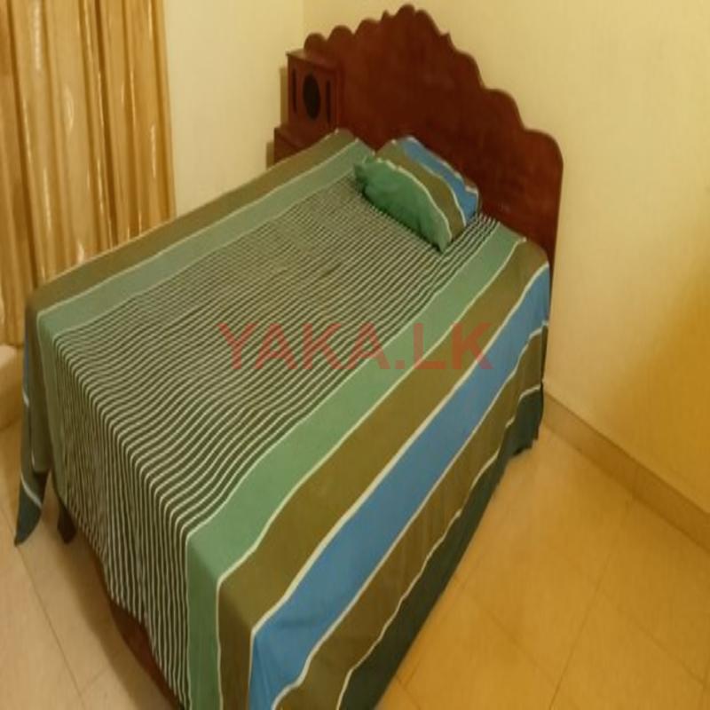 Double Bed with Damro Mettress