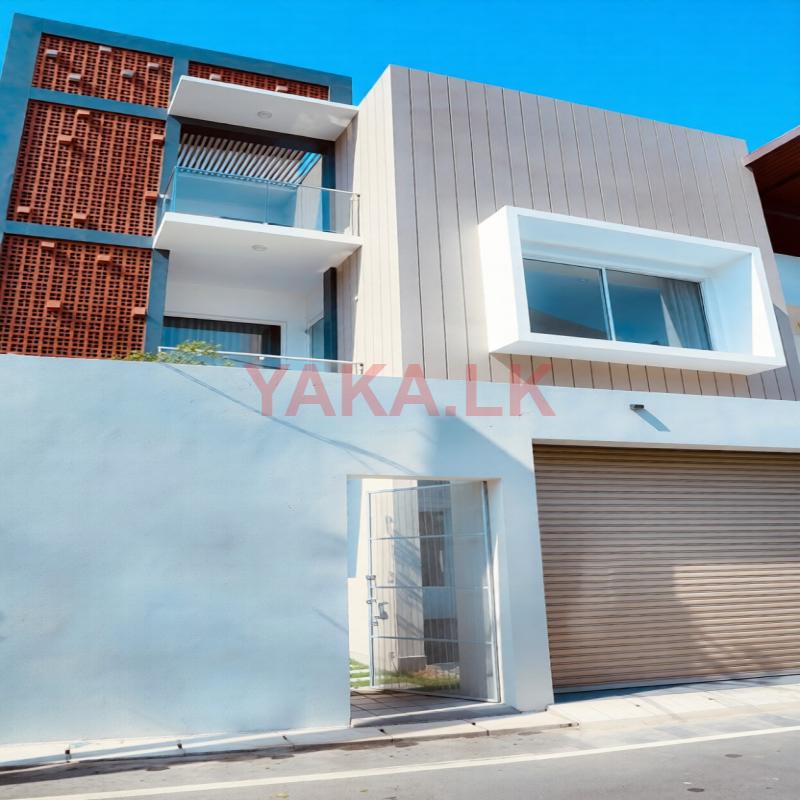වත්තලින් අති නවීන අංගසම්පූර්ණ තෙමහල් නිවසක් විකිණීමට