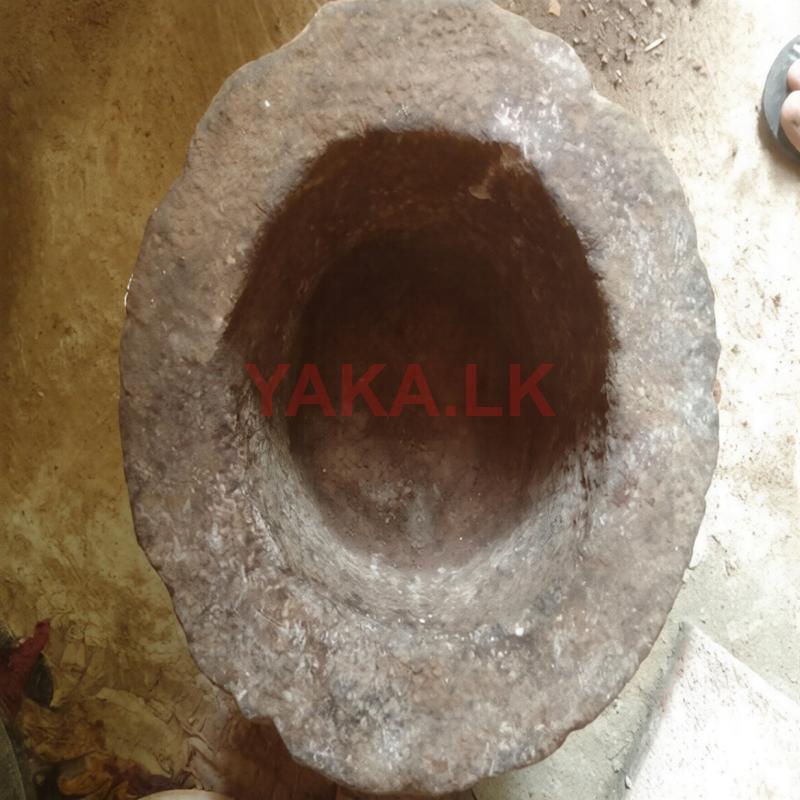 ගල් වංගෙඩියක්