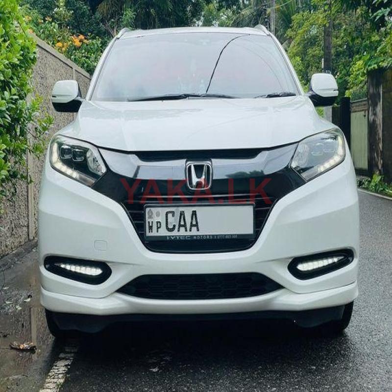 Honda Vezel For Rent
