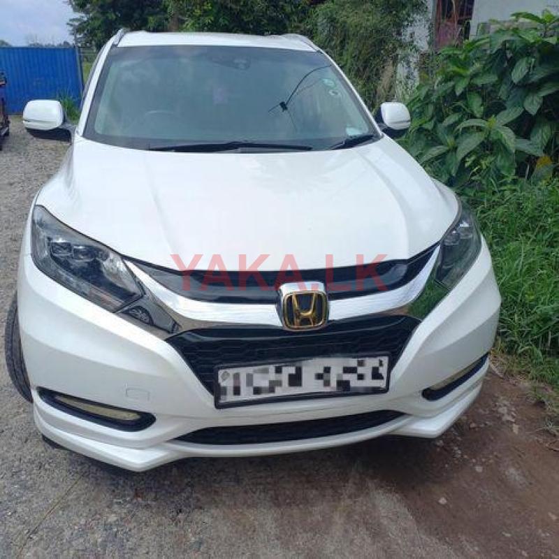Honda Vezel rent a car