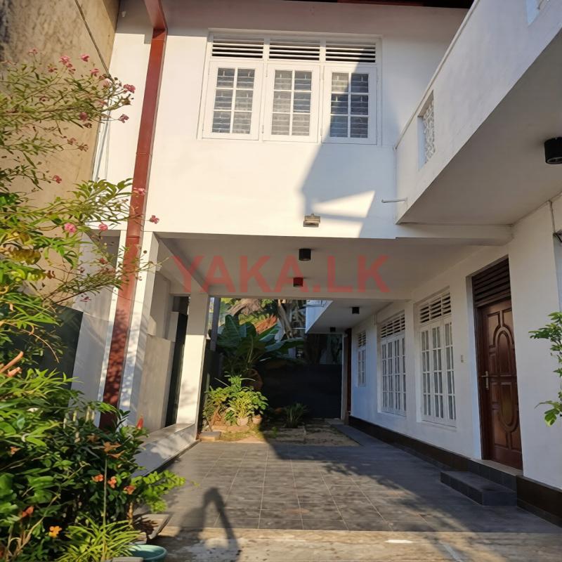 Double Storey House for Lease in Nugegoda
