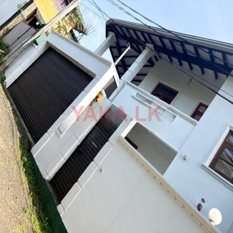 Newly Built Luxury 2-Storey House for Sale in Piliyandala Miriswatta