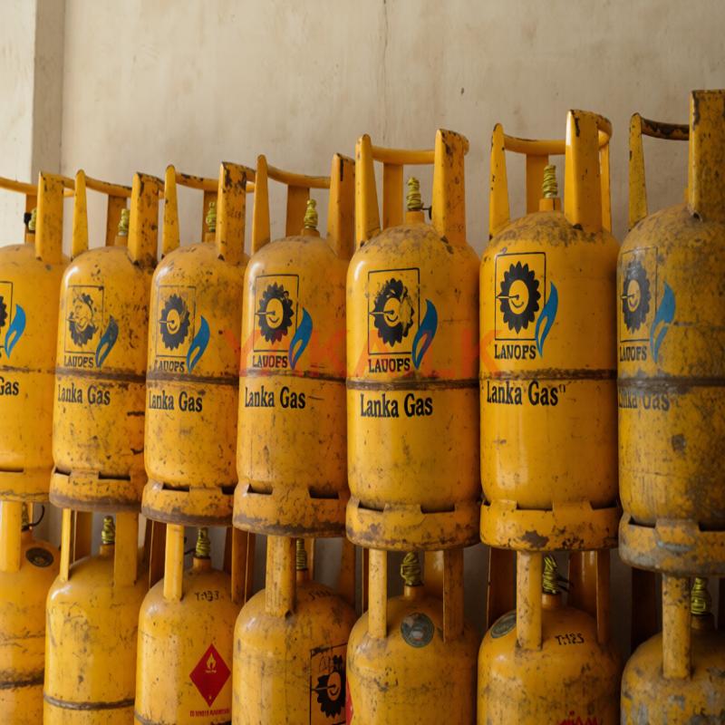 Laugfs with Gas Cylinder 12.5 Kg