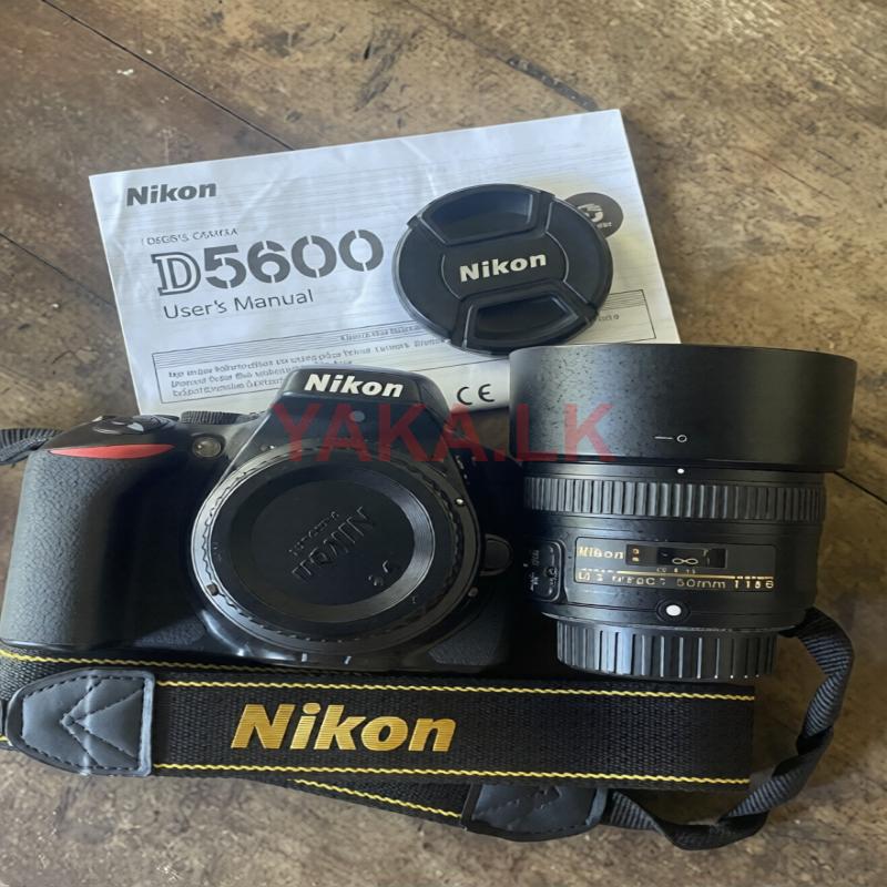 Nikon D5600 Camera Full set