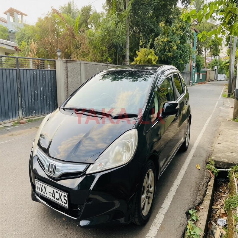 Honda Fit GP 01 Hybrid For Rent