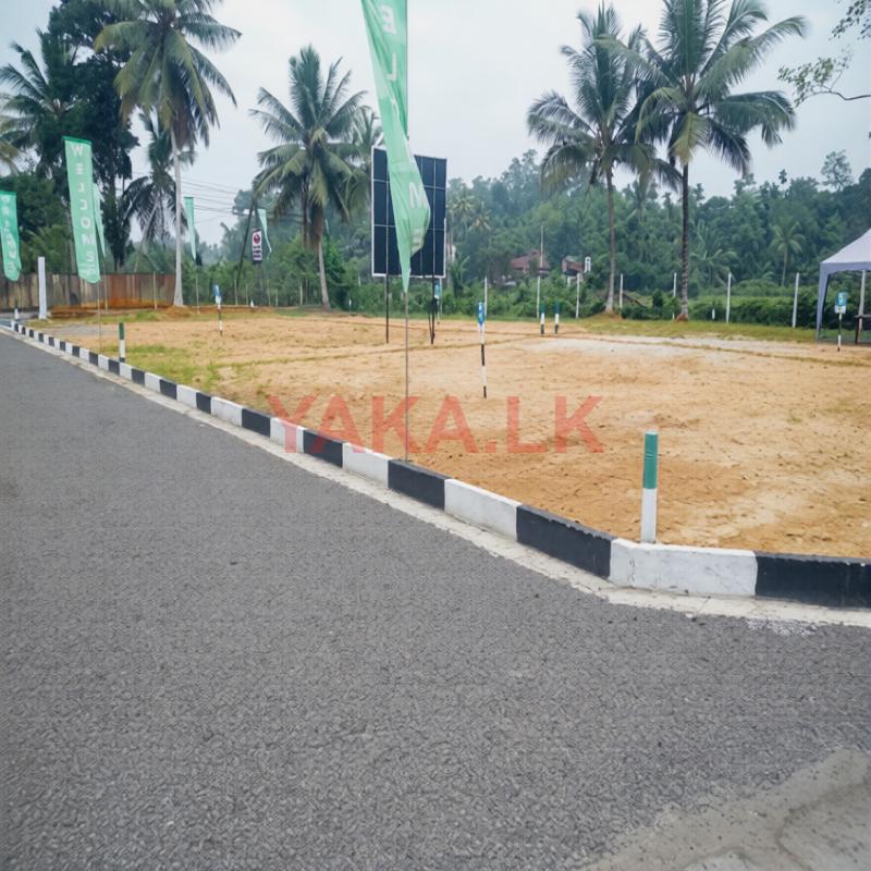 Valuable Land Plots for Sale in Minuwangoda